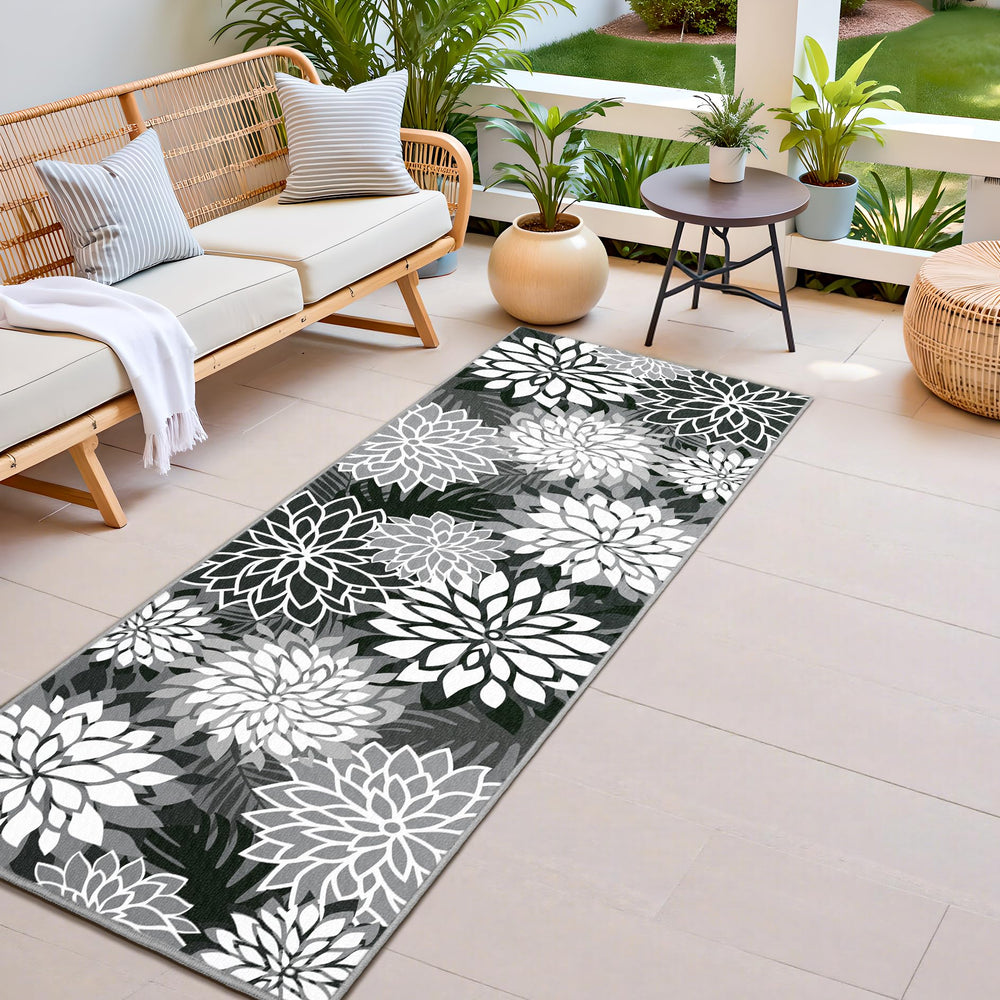 Arenarug Outdoor Rug 2x6 Black Floral Pattern, front view
