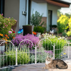Blingluck garden fence with metal stakes installed in garden