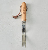 Burpee 12-inch stainless steel weeder front view with oak handle