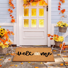 Ceenna Fall Welcome Doormat close-up of non-slip bottom