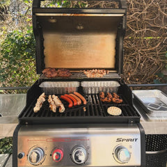 Close-up of DcYourHome Warming Rack for Weber grills