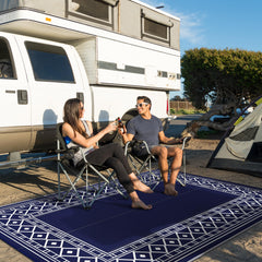 Close-up of GENIMO outdoor rug edges showing heat- finish