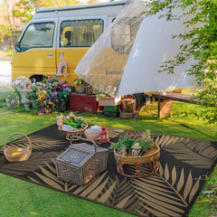 Close-up of GENIMO outdoor rug stitching and edge details