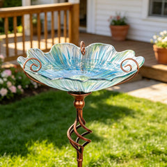 Close-up of MUMTOP Glass Birdbath decorative pattern