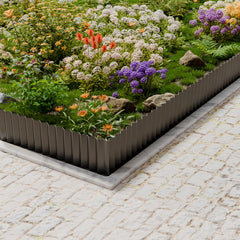 Close-up of SnugNiture garden edging hemmed edge