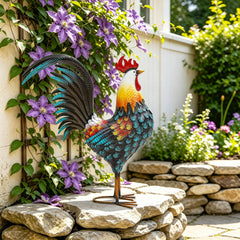 Close-up of the intricate texture of the Autodaya rooster statue