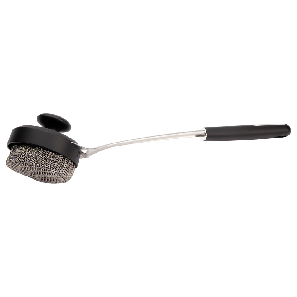 Cuisinart Chainmail Grill Cleaner front view with handle