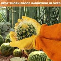 Detailed view of SLARMOR gloves made from cowhide leather