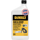 DEWALT 32 oz biodegradable bar and chain oil front view