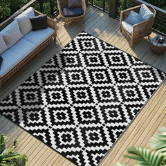 Favoyard Outdoor Rug 9x12 ft black and white front view