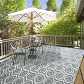 fifame 9x12 outdoor rug front view with grey and white patterns