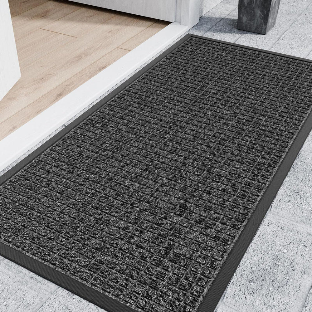 Futurwit 48" x 36" doormat gray squares front view