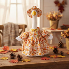 FuWeave Goose Outfit displayed on a 23-inch statue