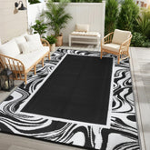 Garvee 6x9 Outdoor Rug in black and white, top view