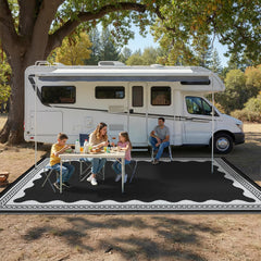 Garvee Outdoor Rug 5x8 rolled up with carrying bag