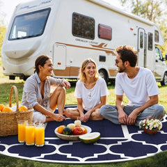 GENIMO Outdoor Rug 10' Round Blue & White in outdoor setting