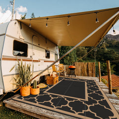GENIMO Outdoor Rug 10'x14' folded for portability