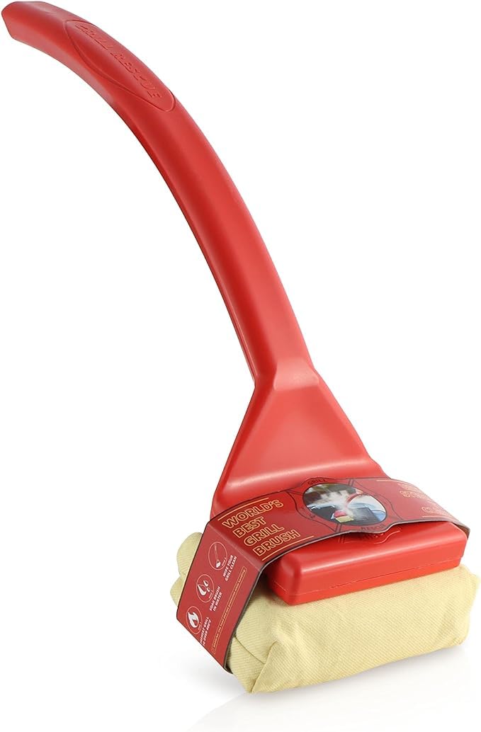 Grill Rescue Bristle Free Grill Brush front view with aramid-fiber head