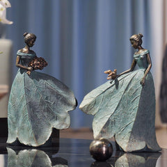 Guichifun Fairy Statue Leaf Angel Girl holding a bird close-up