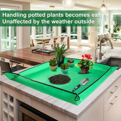 HNXTYAOB Potting Mat demonstrating easy soil cleanup