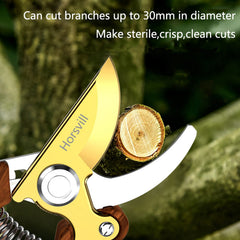 Horsvill Garden Shears cutting a branch in a garden