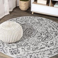 JONATHAN Y Boho Medallion Round Rug 3'1" Black/Gray front view