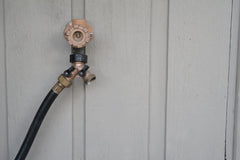 LFSEMINI 2 way hose splitter showing connection