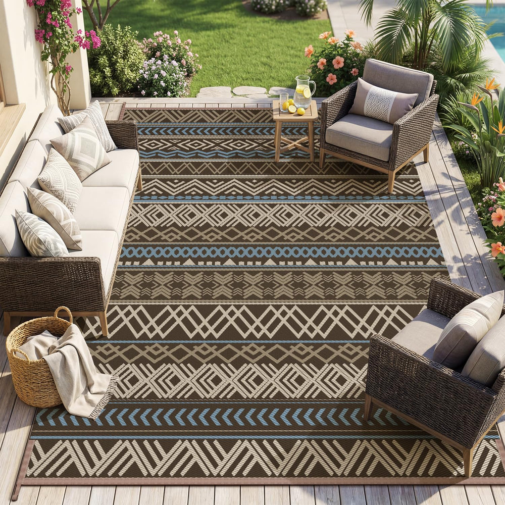 MontVoo 6x9 Outdoor Rug in Taupe & Blue front view