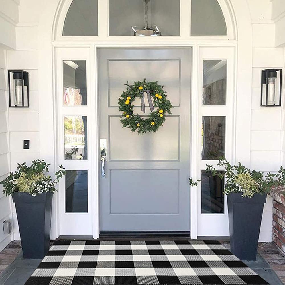 MUBIN Cotton Buffalo Plaid Rug front view in black and white