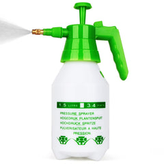 Munyonyo Garden Pump Sprayer 68oz green model front view