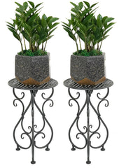 NAKUPE metal plant stand front view, black finish, 17 inches tall