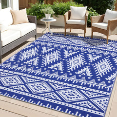 OLANLY Outdoor Rug 5x8 ft blue and white geometric pattern front view