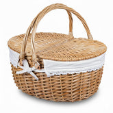 RURALITY 15-inch wicker picnic basket with lid and handle front view