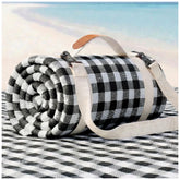 RYCHIC Extra Large Waterproof Picnic Blanket in checkered black