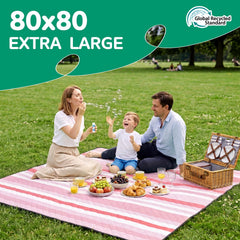 RYCHIC picnic blanket folded and portable