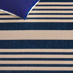 SAFAVIEH Washable Outdoor Rug close-up of material