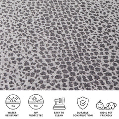 SAFAVIEH Washable Rug in a kitchen space