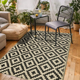 SAND MINE 3' x 5' reversible outdoor rug in black and beige lattice pattern