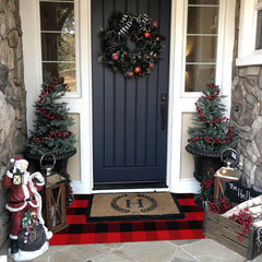 Side view of CAINANEL Christmas Door Mat showcasing its thickness