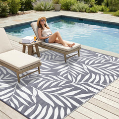 Smiry Outdoor Rug carrying bag for travel