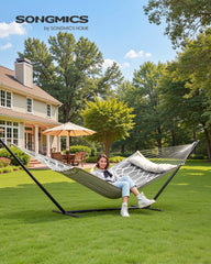 SONGMICS Quilted Double Hammock grey side view with spreader bars