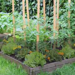 Unves Chicken Wire Plastic Mesh showing installation accessories
