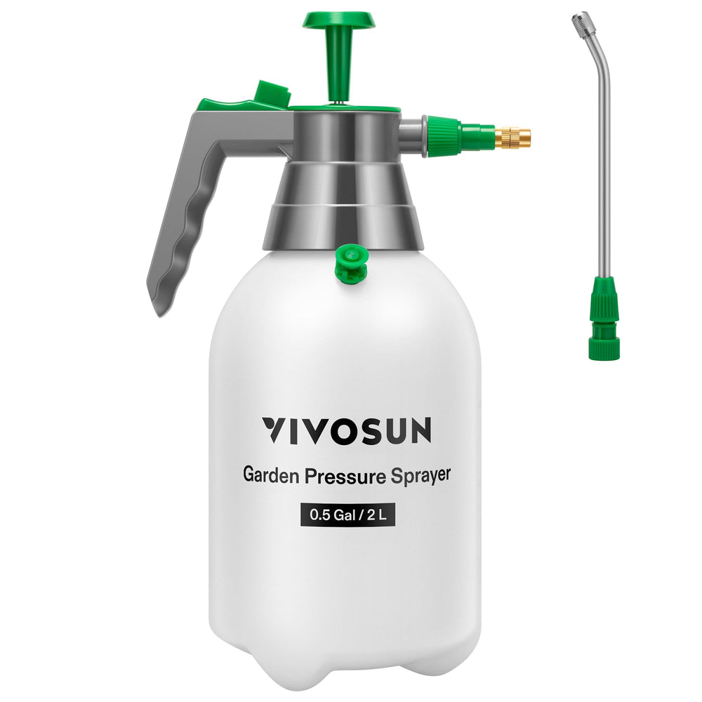 VIVOSUN 2L Pump Sprayer front view with adjustable nozzle