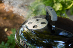 Weber Smokey Joe 14-Inch Portable Charcoal Grill Tuck-N-Carry Lid Lock feature