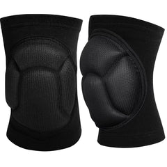 Wghtri knee pads black model front view with adjustable straps