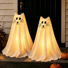 Zesua 3D ghost cat figure front view, illuminated with LED lights