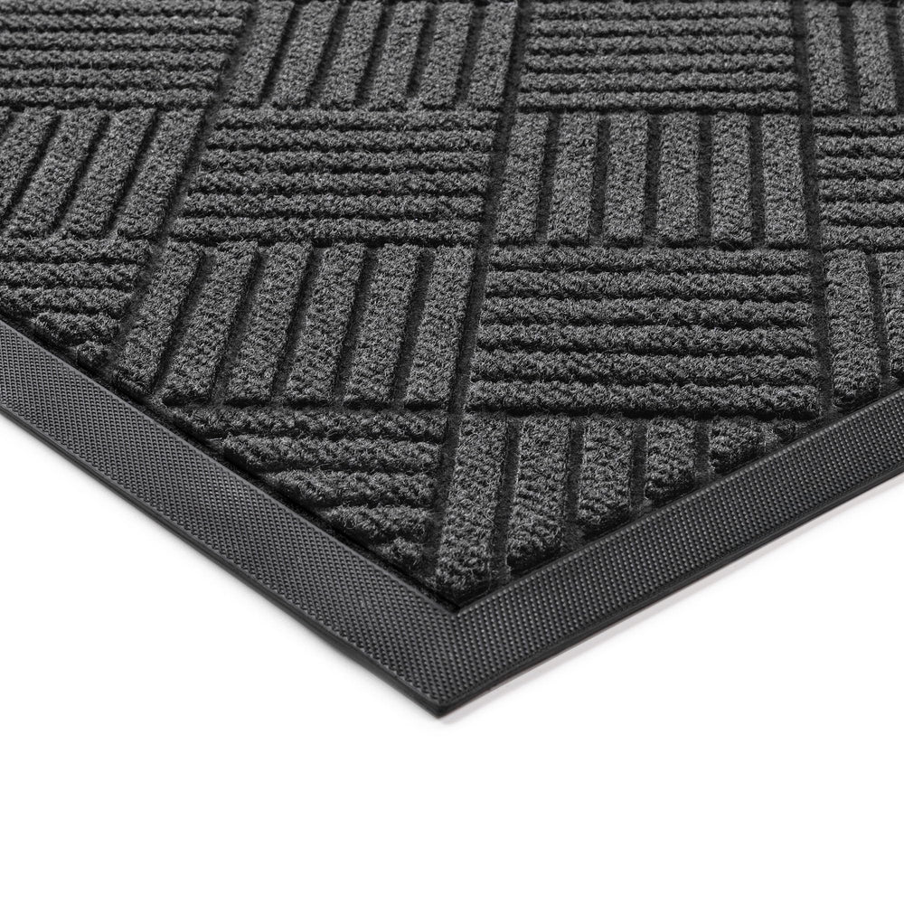 100pointONE Heavy Duty Front Door Mat in Grey Diamond, front view