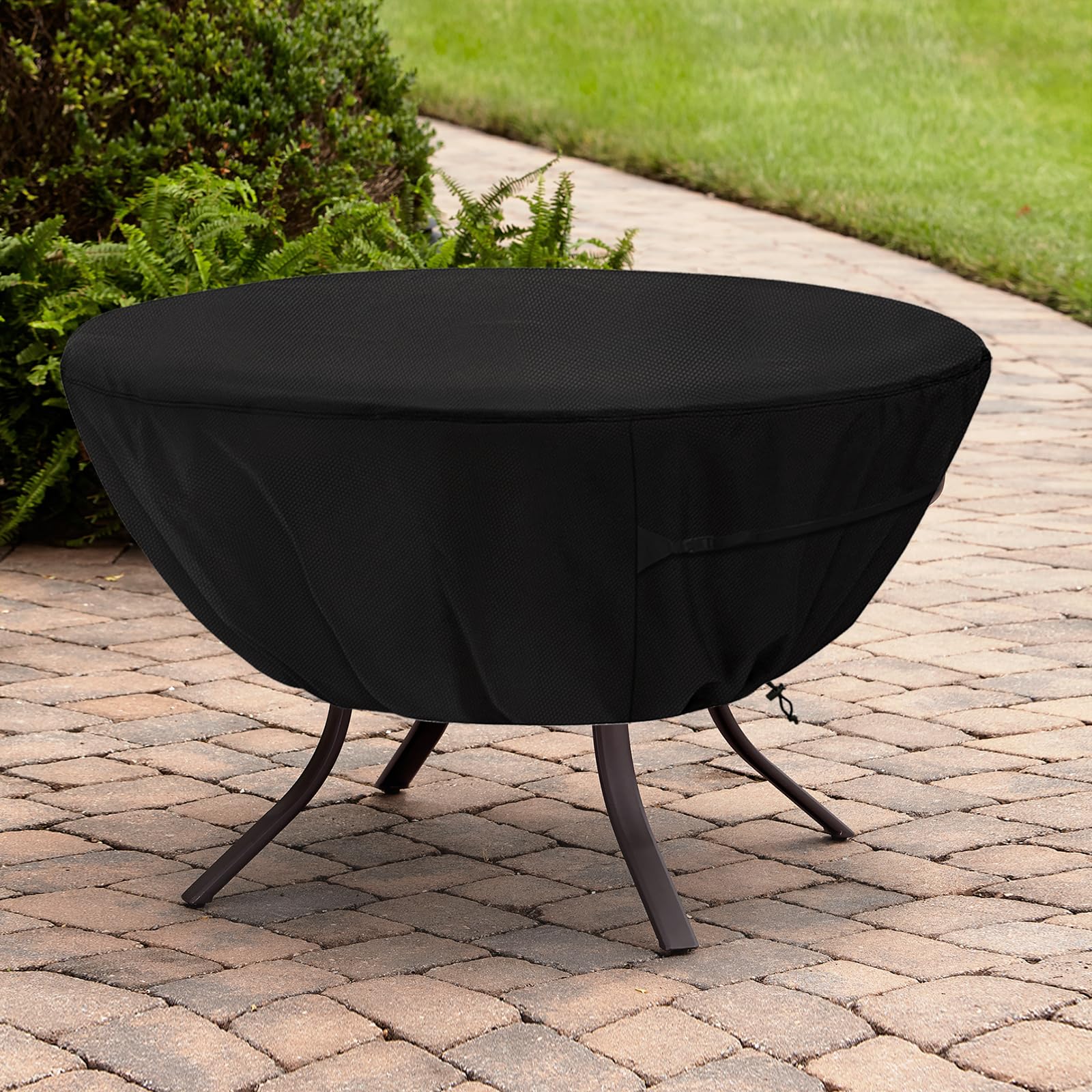Aacabo Round Table Cover with elastic fit on a table