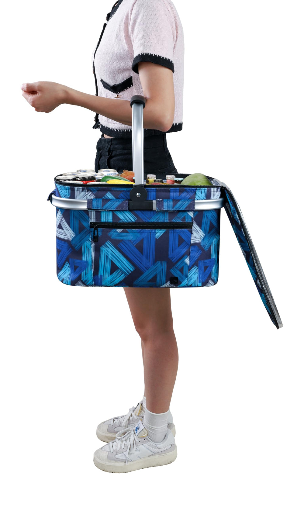 ALLCAMP Picnic Basket with aluminum frame detail