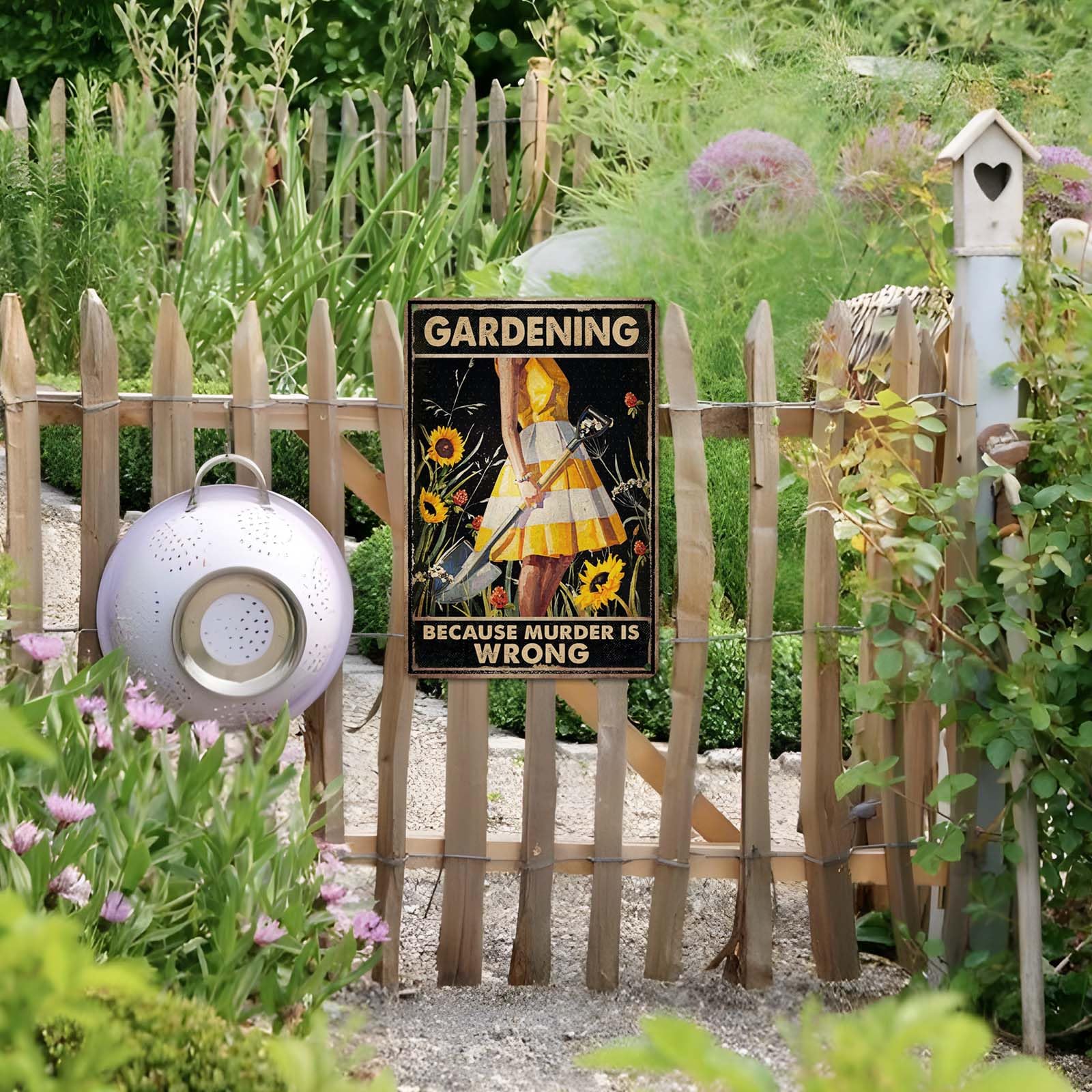 Aluminum Gardening Sign showing glossy finish and colors